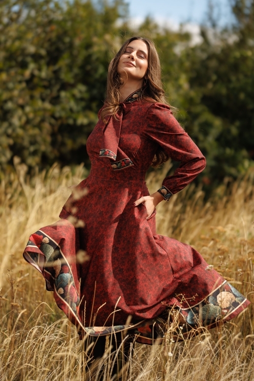 Rochie eleganta cu maneca lunga Poveste de Toamna