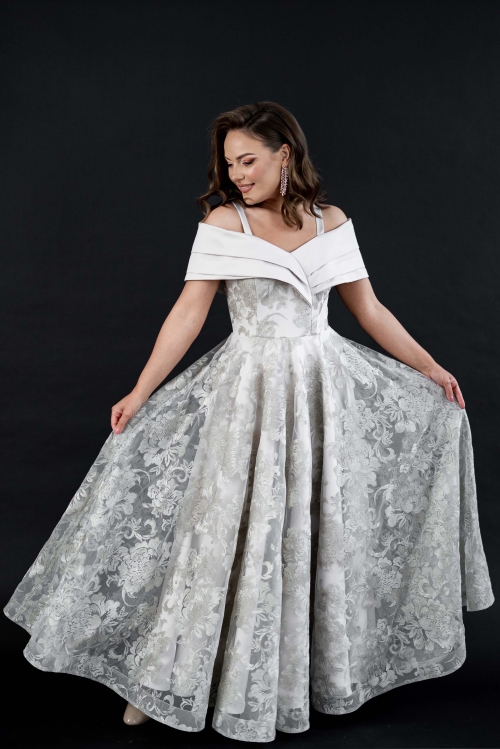Rochie lunga eleganta din tulle brodat cu decolteu fronsat CMD4245 - Img 1