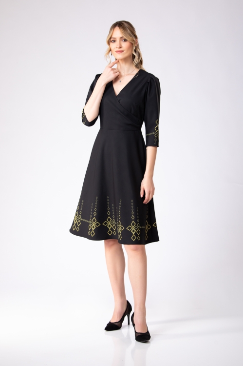 Rochie neagra eleganta cu bust petrecut imprimata Infinit