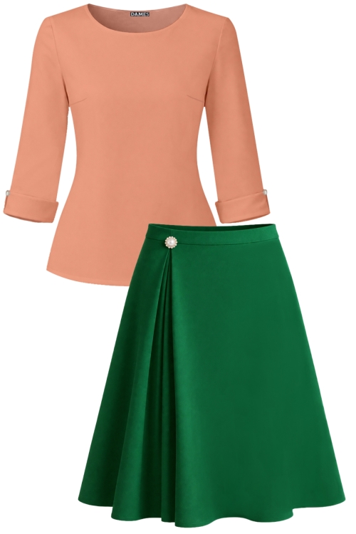 Set dama bluza roz somon din voal si fusta verde in clos cu pliuri