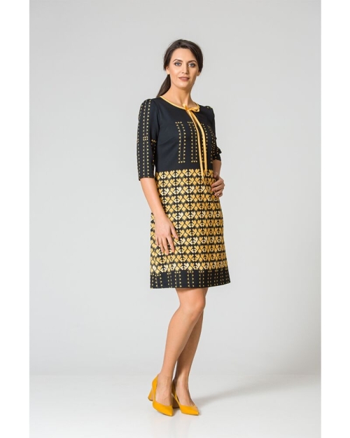 Rochie imprimata cu motive traditionale