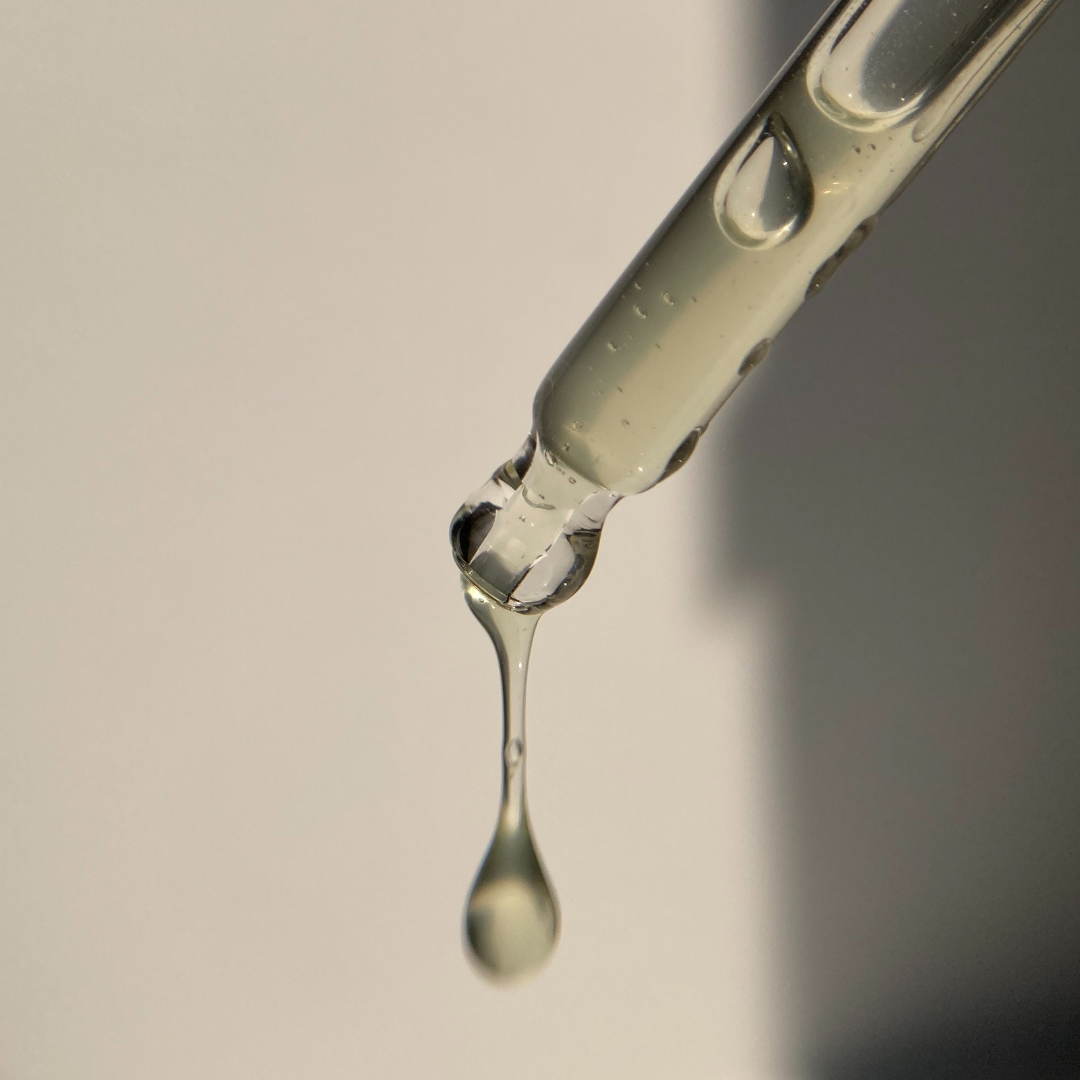 Ghidul Complet al Produselor Sesderma: Cum să Alegi Cel Mai Potrivit Tratament pentru Pielea Ta