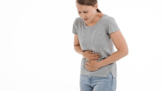 CUM PREVENIM SIMPTOMELE DE ACIDITATE GASTRICĂ PRIMĂVARA?