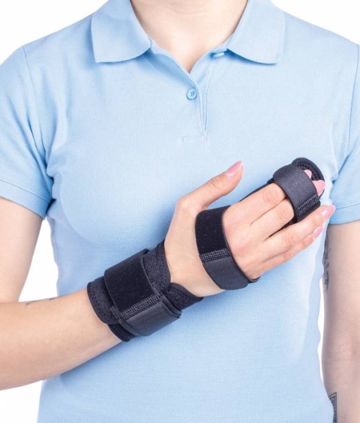 M Finger – Orteza incheietura mana si deget fixa, Marimea 2