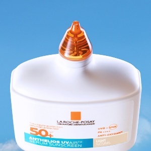 Serum de fata cu protectie solara SPF 50+ Nuanta Light Natural Anthelios UVAir, 50 ml, La Roche-Posay - Img 4