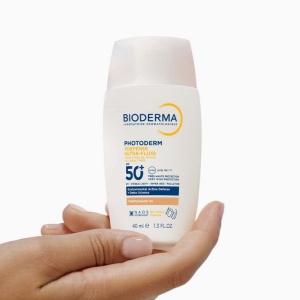 Bioderma Photoderm XDefense Ultra-Fluid SPF 50+ colorat, nuanta 03, 40 ml