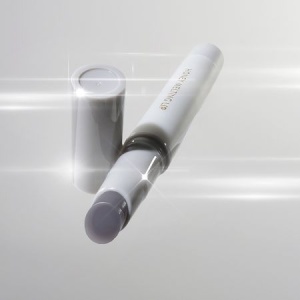 Luciu de buze 12 Mood Plumping Honey Melting, 2.7 g – Nature Republic - Img 2
