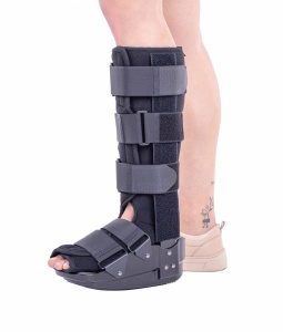 Triamed Walkerfix Hi Regular SRT325, Orteză de gleznă fixă (walker înalt), mărimea 3 - Img 2