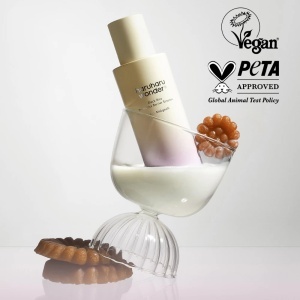 Esenta hidratanta cu probiotice si ceramide Black Rice Probiotics Barrier 120 ml Haruharu Wonder - Img 2