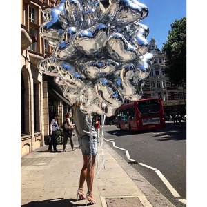 Balon din Folie Metalizata, Flippy, Figurina Inimioara, Model Simplu, Tematica Iubire, 40 cm, Ambalaj Individual, Pai Inclus, Umflare cu Aer sau Heliu, Argintiu - Img 6