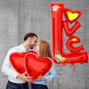 Balon din Folie Metalizata, Flippy, Figurine, Model LOVE, Tematica Iubire, 110x64 cm, Ambalaj Individual, Pai Inclus, Umflare cu Aer sau Heliu, Rosu - Img 5