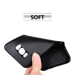 Husa Samsung Galaxy S8 i-Zore Carbon Fiber Negru - Img 4