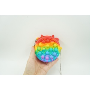 Jucarie antistres din silicon Flippy, Pop it Now and Flip It ,Mini Geanta, Vacuta, 6 cm, Curcubeu - Img 2