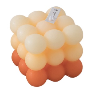 Lumanare Parfumata, Flippy, din Ceara De Soia, Model Cub, Gradient in 3 Culori Pale, 6x6x6 cm, Aroma de Portocale, Orange - Img 1