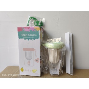 Pahar din silicon, cu capac si pai, pentru copii, Flippy, anti-cadere, compartiment pentru fructe/ceai/gheata, rezistent la temperaturi inalte, 500ml, Verde, 14.5x8.8x20 cm - Img 7