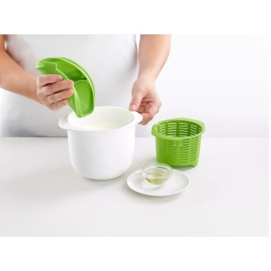 Recipient pentru Preparat Branza, Flippy, Capac de Silicon, Cheese Maker din Plastic, Strecuratoare, 17x14.5x12.8 cm, Verde - Img 8