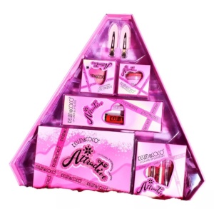 Set de Machiaj din 6 Piese Kevin&Coco, Farduri de Pleoape, Iluminator, Lip Gloss-uri, Creioane de Buze, Blush, Agrafe, Model Atractive, 35x33x10.5 cm, Multicolor - Img 1
