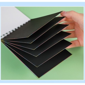 Caiet cu fise razuibile Flippy, DIY Magic Scratch, 12 File, Curcubeu, Creion din Lemn, Cartonase negre, 14.2 x 9.8 cm, Portocaliu - Img 4