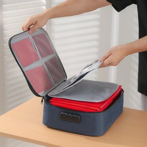 Geanta Flippy pentru Depozitare Acte si Documente, Facturi, Carduri, cu Cod de Securitate, 2 Compartimente, Impermeabila, 37 x 10.5 x 27 cm, Albastru Marin - Img 6