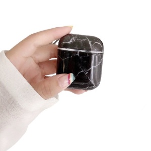 Husa AirPods cu Inel Prindere Marble Negru - Img 3