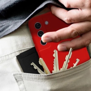 Husa protectie Flippy pentru Samsung S21 FE Liquid Silicone Rosu - Img 7