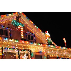 Instalatie Craciun Turturi, IP44, 25 m, 715 Led-uri ,Perdea Franjurata, Multicolor, 8 jocuri de lumini, Transformator 31 V, Putere 9 W, Interconectabila, Interior/Exterior, Prelungitor 3 m inclus, Fir Transparent, Flippy - Img 6