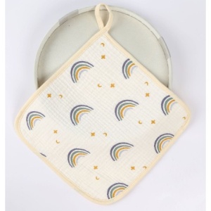 Prosop Absorbant din Bumbac pentru Bebelusi, Flippy, 25x25 cm, Model Curcubee, cu Agatatoare,