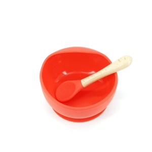 Set 2 piese diversificare bebelusi si copii din silicon Flippy, bol cu ventuza, lingurita din lemn si silicon, pentru gustari, fara alergeni, rosu - Img 2