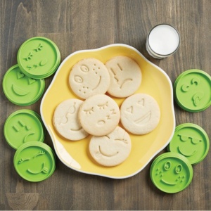 Set 7 Forme de Prajituri, Flippy, Model Emoticoane Smiley Face, Diferite Expresii, 7.7 x 1.5 cm, din PP, Verde - Img 7