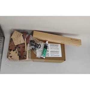 Suport pentru Chei, Flippy, din Lemn, Aplicare fara Perforare, Adeziv Inclus, 6 Carlige Negre, Model Casuta, Greutate Suportata 5 kg, 14.5 x 2 x 22.5 cm, Maro - Img 2