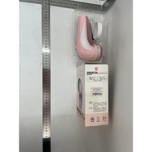 Aparat Pentru Curatat Scame, Par Si Praf, Flippy, Pentru Diferite Tipuri De Material, Cu Lame Din Otel Inoxidabil, Incarcare Prin USB Type-C, Cu Perie De Curatare si Cablu USB Incluse, 13.5x9 cm, Roz - Img 2