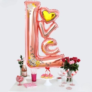 Balon din Folie Metalizata, Flippy, Figurine, Model LOVE, Tematica Iubire, 110x64 cm, Ambalaj Individual, Pai Inclus, Umflare cu Aer sau Heliu, Roz - Img 3