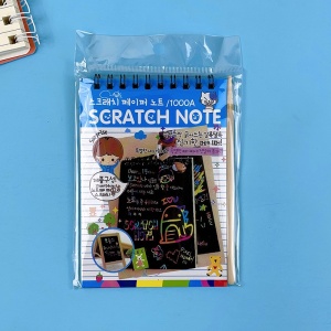 Caiet cu fise razuibile Flippy, DIY Magic Scratch, 12 File, Curcubeu, Creion din Lemn, Cartonase negre, 14.5 x 10 cm, albastru - Img 2
