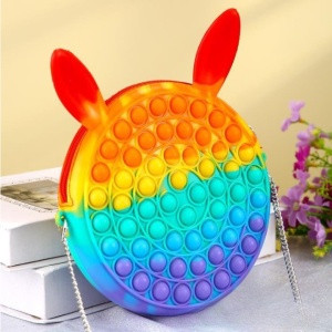 Jucarie antistres din silicon Flippy, Geanta Pop It, Iepuras, 16 cm, Curcubeu - Img 5