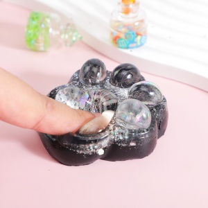 Jucarie Antistres Squishy, Flippy, cu Revenire Lenta, Model Labuta de Pisica cu Sclipici, 6.5x6 cm, 60g, Ambalaj Transparent, Alb-Negru - Img 10