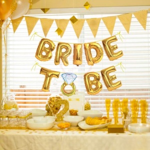 Set Baloane din Folie Metalizata, Flippy, Model Bride to Be cu Inel de Logodna, Litere de 40 cm, Baloane Party, Ambalaj Individual, Pai Inclus, Umflare cu Aer sau Heliu, Auriu - Img 4