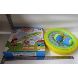 Set Interactiv Frisbee, Fippy, pentru Copii, 2 Palete Elastice, Diametru 30 cm, 4 Mingi, + 3 Ani, Design Animat, Multicolor - Img 6