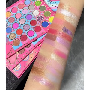 Trusa de Machiaj, KEVIN & COCO, Mean Girl Heart, Fard de Pleoape, Iluminator, Blush Cremos, 96 culori, 21 x 15.7 x 2.4 cm - Img 7