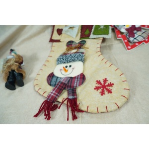 Ciorap Cadouri, Flippy,cu model om de zapada,crem, marimea 20x40 cm, textil, interior - Img 2