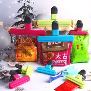 Cleste Multifunctional pentru Sigilarea Pungilor, Flippy, din Plastic, Mentine Alimentele Proaspete, 15x7.5 cm, Roz - Img 6