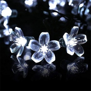 Instalatie Craciun, 5 metri, 20 Becuri LED tip Flori de cires, pentru exterior cu incarcare solara, Alb rece, Flippy - Img 5