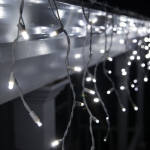 Instalatie Craciun, 95 m, 2280 Led-uri ,Franjuri, Alb rece, Flash, Alimentator, Interconectabila, Prelungitor 6.5 m inclus, Fir Alb Cauciucat, 220v, Flippy - Img 2