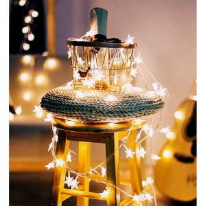 Instalatie Craciun cu baterii, 1.5 metri, 10 LED-uri tip Stea, fir Transparent, Alb Cald, Flippy - Img 4