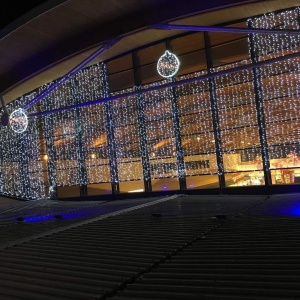 Instalatie Craciun Profesionala de Exterior IP65, Tip Perdea, 2m x 5m, 1000 Led-uri Mari, Alb rece, cu flash, Alimentator 1,5 m, Interconectabila, Fir negru, Flippy - Img 3