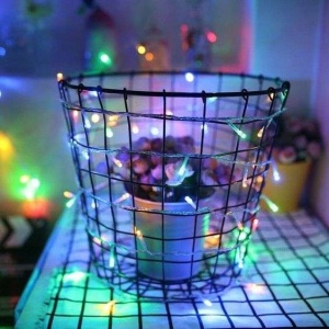 Instalatie de Craciun cu Baterii Tip Liniar, 2 jocuri de lumini, Fir Transparent 5 m 50 LED -uri, Multicolor - Img 3