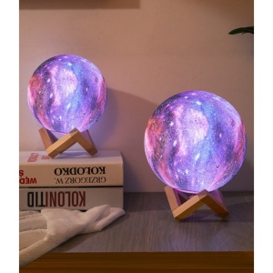 Lampa de veghe in forma de luna cu stele 3D Moon Light, alimentare baterii, stand din lemn inclus, 14 cm, Flippy - Img 5