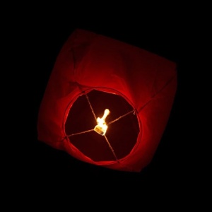 Lampion zburator, Flippy, hartie biodegradabila, Rosu - Img 3