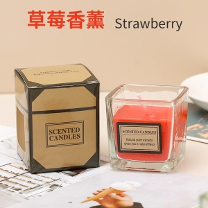 Lumanare Parfumata, Flippy, Model Pahar Transparent, cu Ulei Esential, Aroma de Capsuni, Rosu