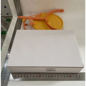 Oglina Cosmetica cu Picior, Flippy, HD, Rotire 360 Grade, 15 cm Diametru, Suport Bijuterii Baza Rotunda + 2 Brate, Model cu Urechi, 31 x 14.5 x 15 cm, din Plastic, Portocaliu/Galben - Img 7