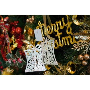 Ornament brad de Craciun, Perlat, in forma de Cadou, 9 cm x 11 cm, Plastic, Flippy - Img 3